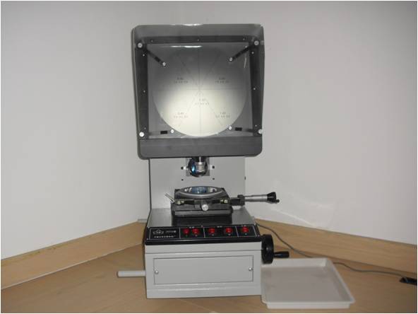 投影儀-檢測模具R角